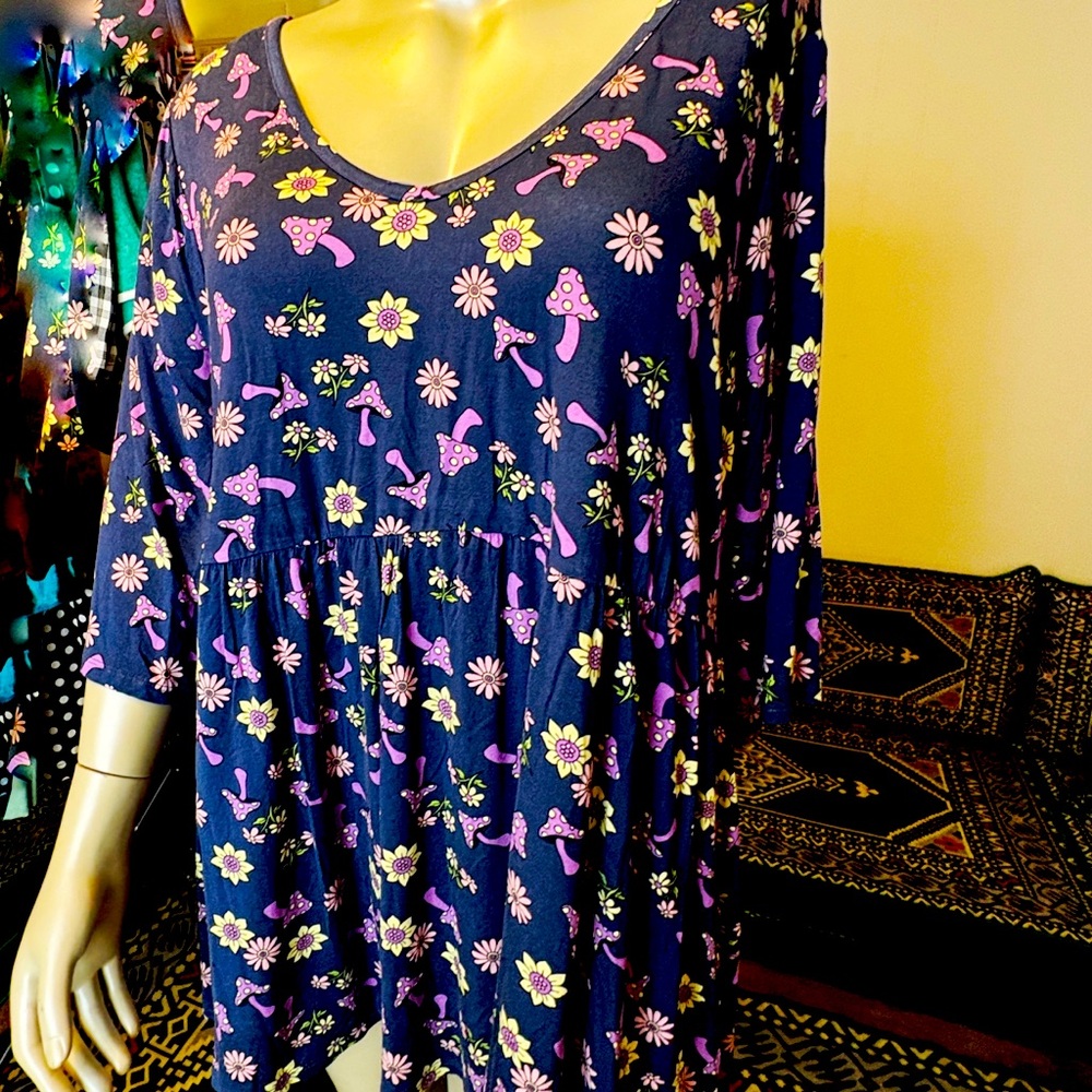 NWT Rue21: Floral Navy Women's Mini Dress